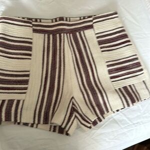 Marciano shorts size 6, they have zipper on the side